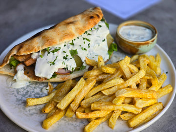 Gyros in stil Grecesc