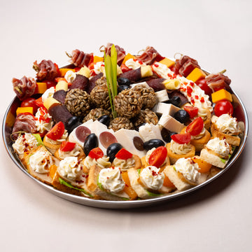 Platou Diverse Party 2kg( 5 persoane)- Doar cu precomanda de 24h